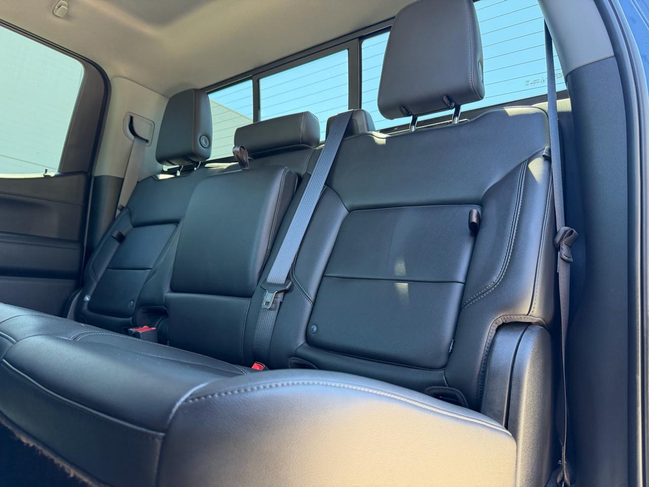 Chevrolet Silverado 1500 RST Crew Cab Long Box 4WD 2020