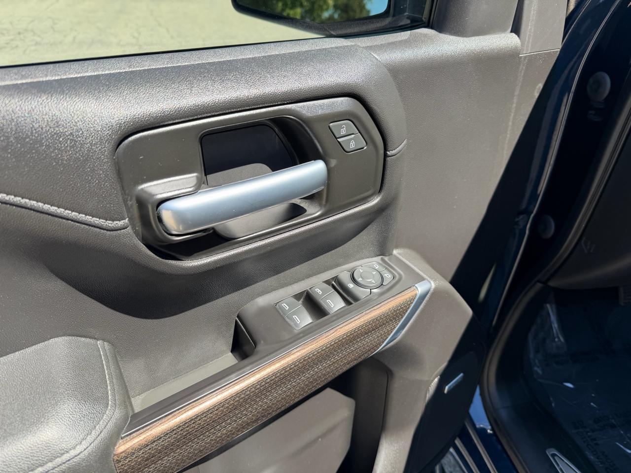 Chevrolet Silverado 1500 RST Crew Cab Long Box 4WD 2020
