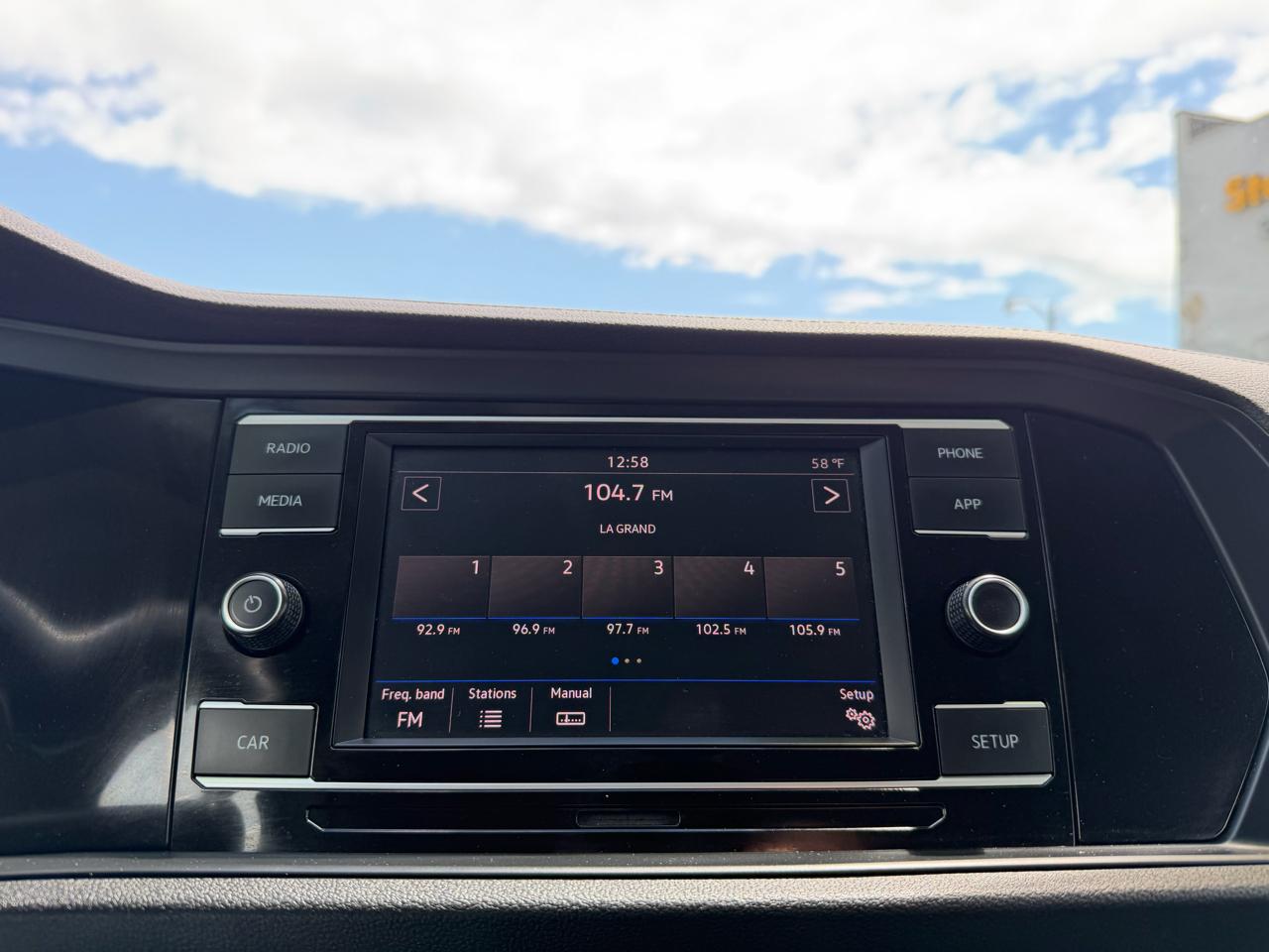 Volkswagen Jetta 1.4T SE 8A 2019