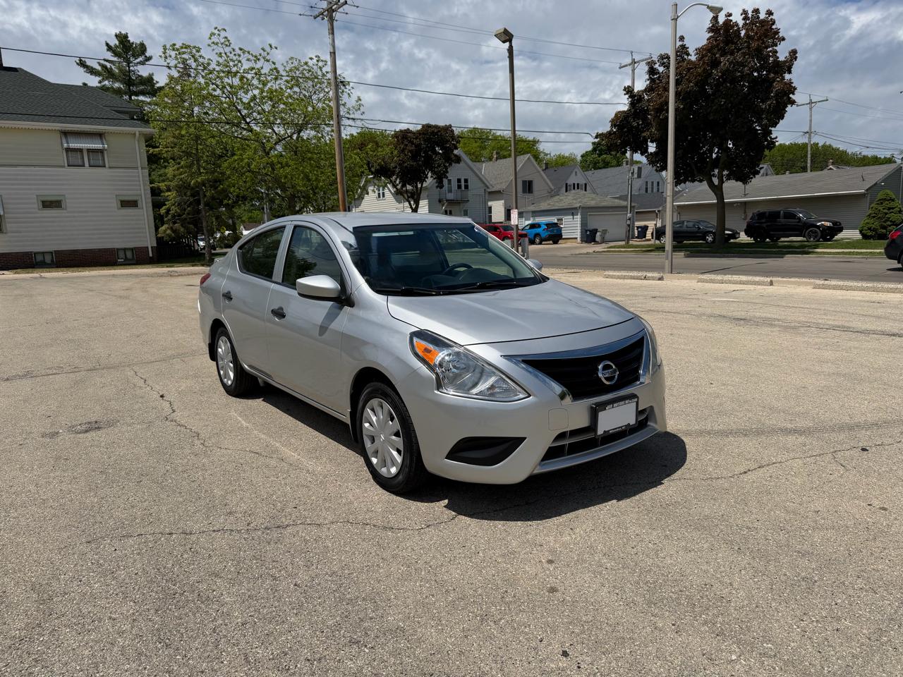 Nissan Versa 1.6 S 5M 2017