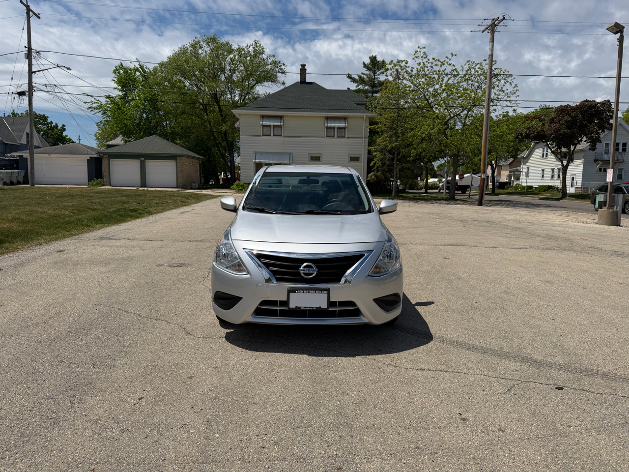 Nissan Versa 1.6 S 5M 2017