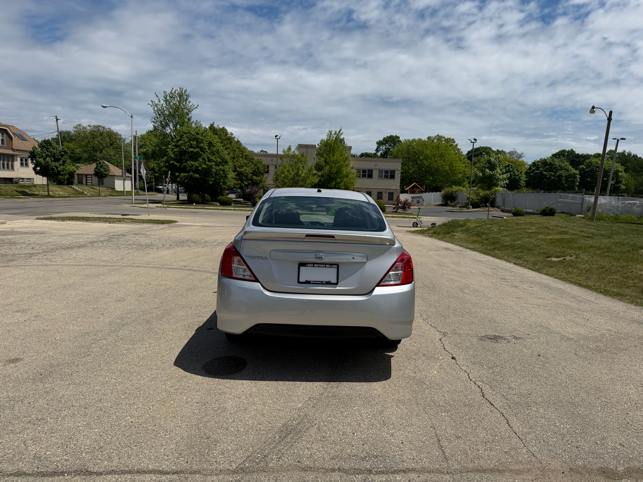Nissan Versa 1.6 S 5M 2017
