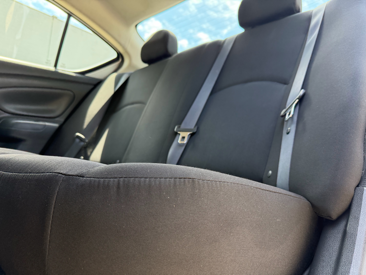 Nissan Versa 1.6 S 5M 2017