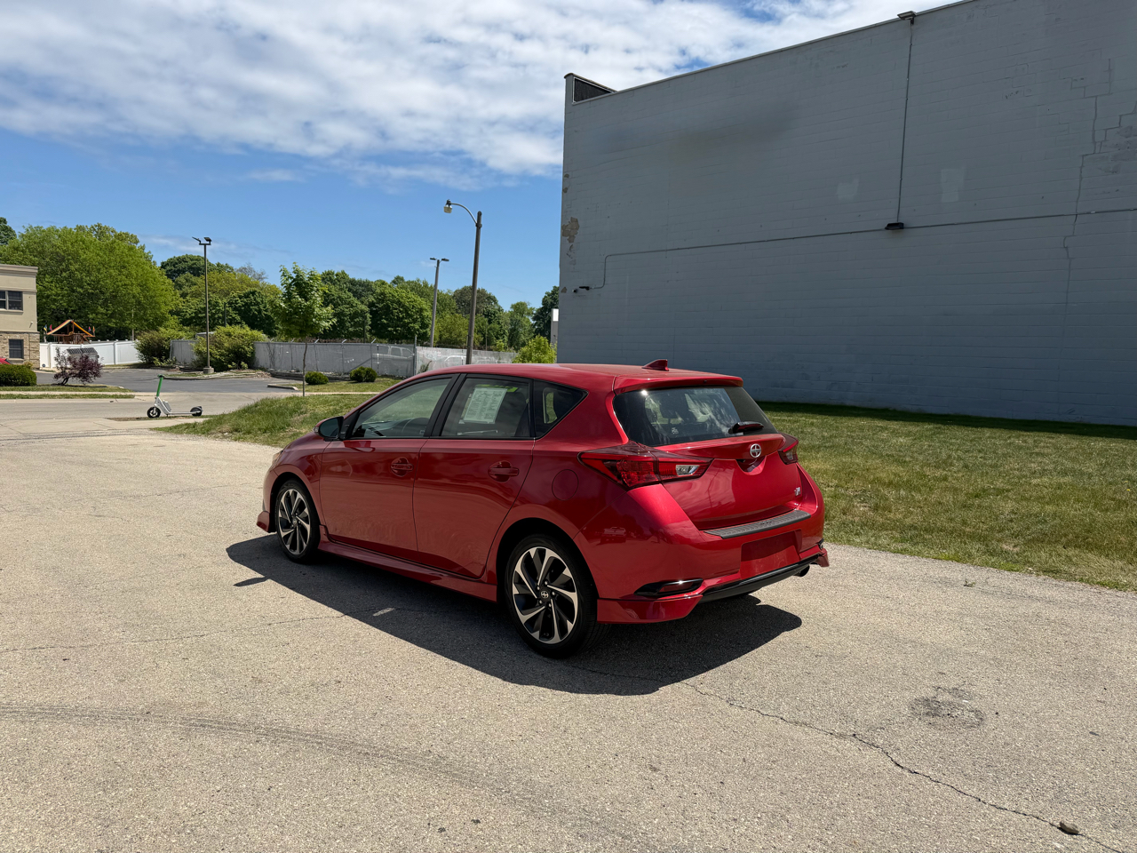 Scion iM 6M 2016