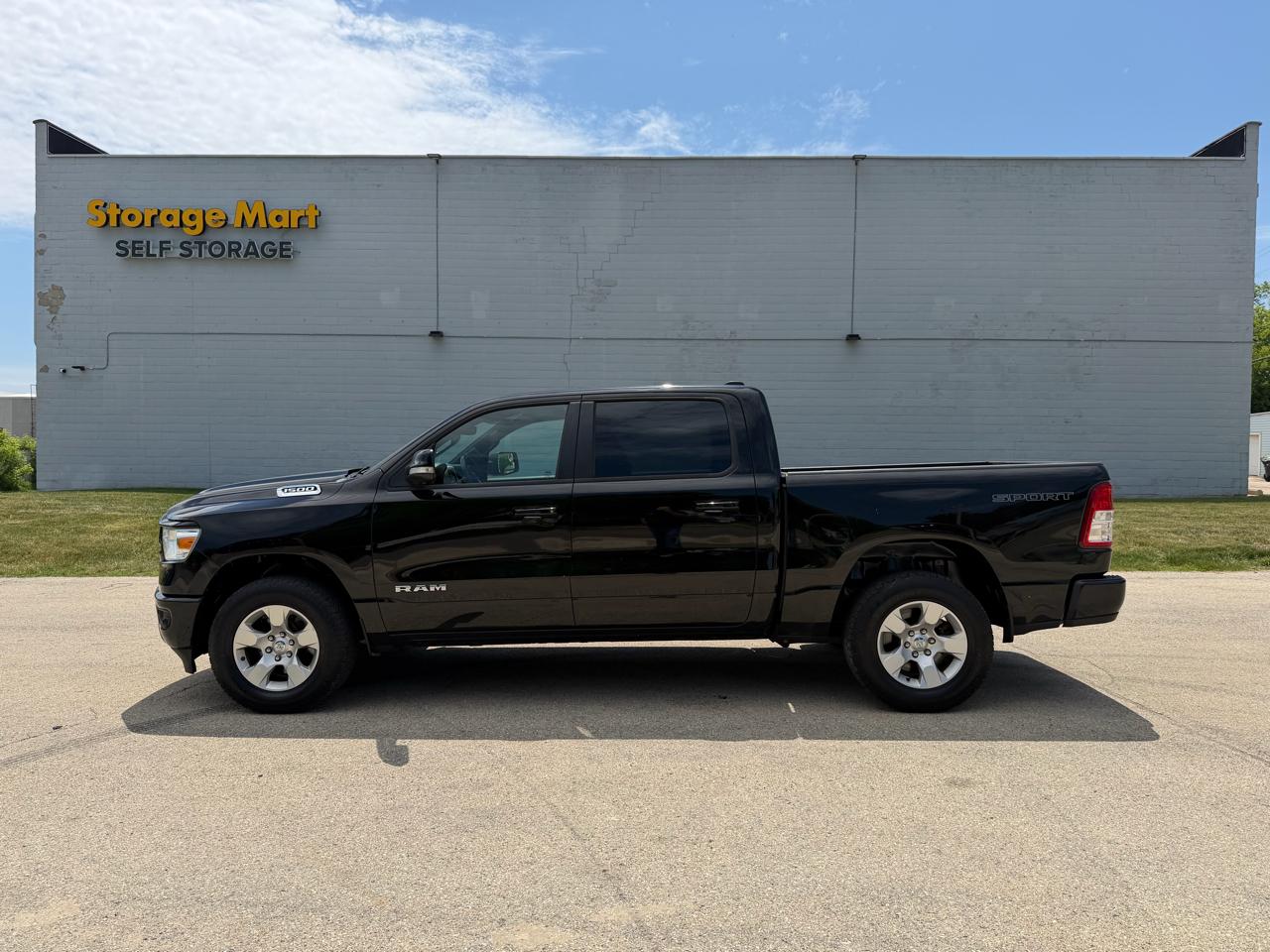 RAM 1500 Big Horn Crew Cab SWB 4WD 2020