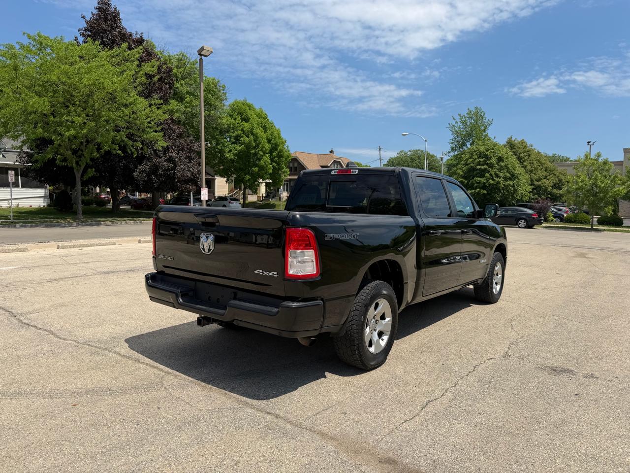 RAM 1500 Big Horn Crew Cab SWB 4WD 2020