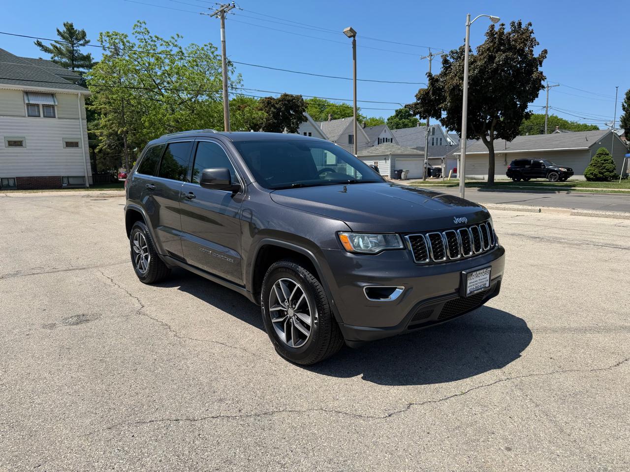 Jeep Grand Cherokee Laredo 4WD 2018
