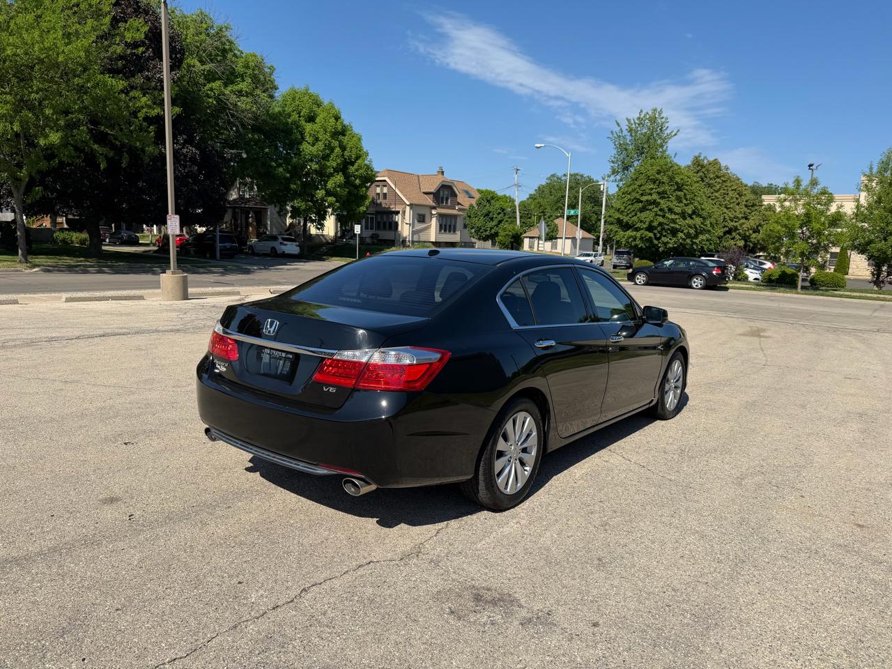 Honda Accord EX-L V6 Sedan AT 2015