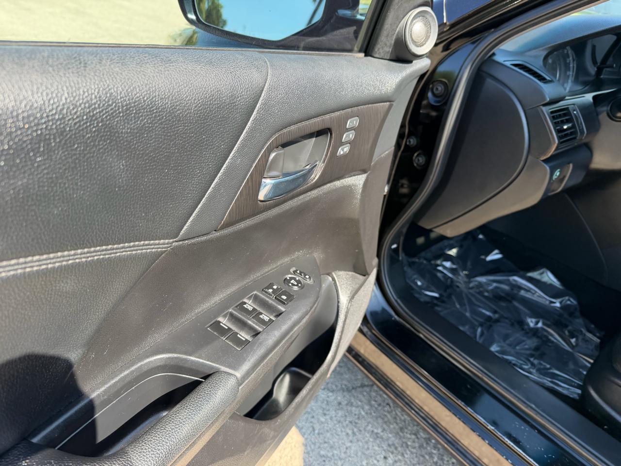 Honda Accord EX-L V6 Sedan AT 2015