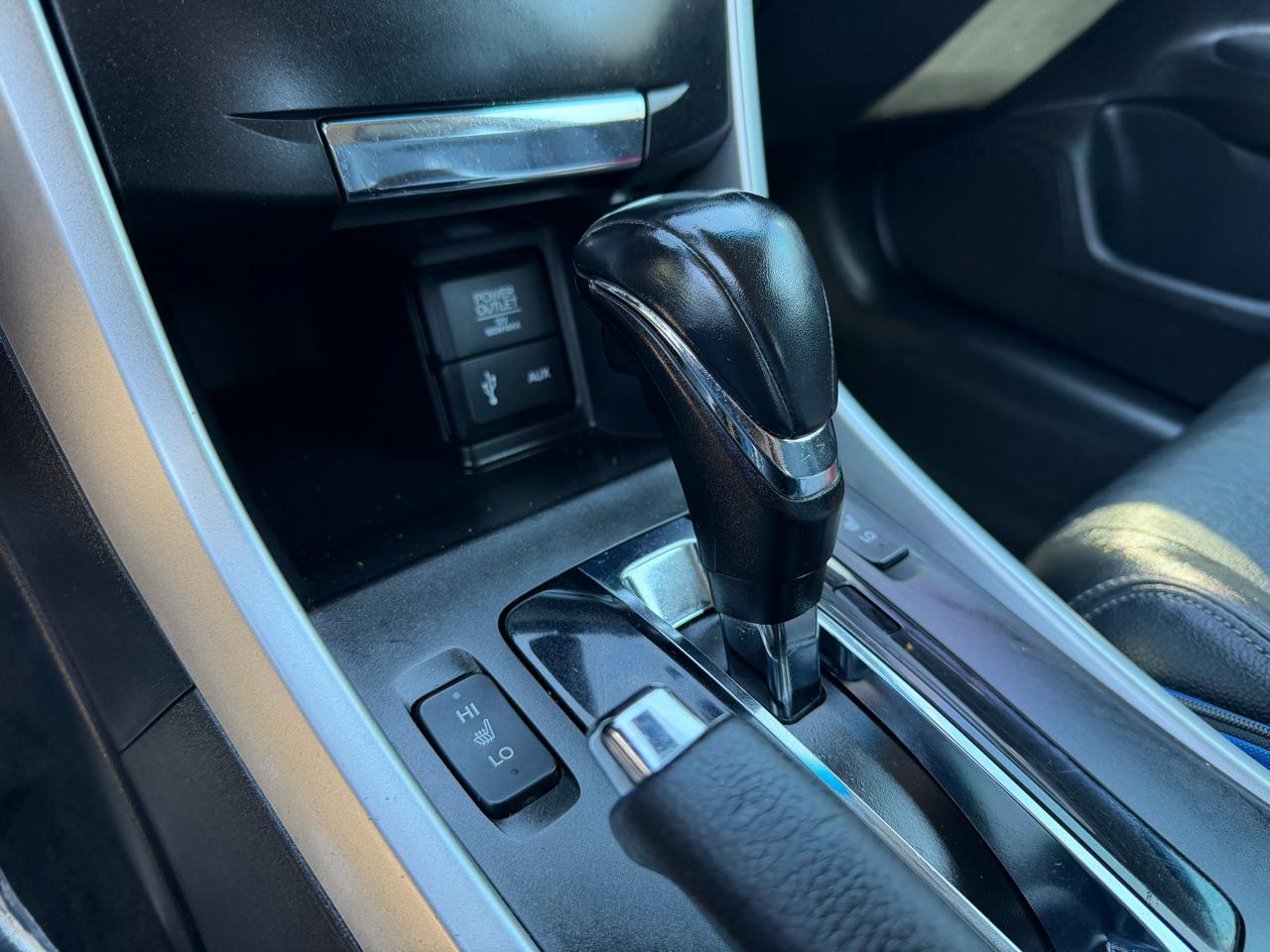 Honda Accord EX-L V6 Sedan AT 2015