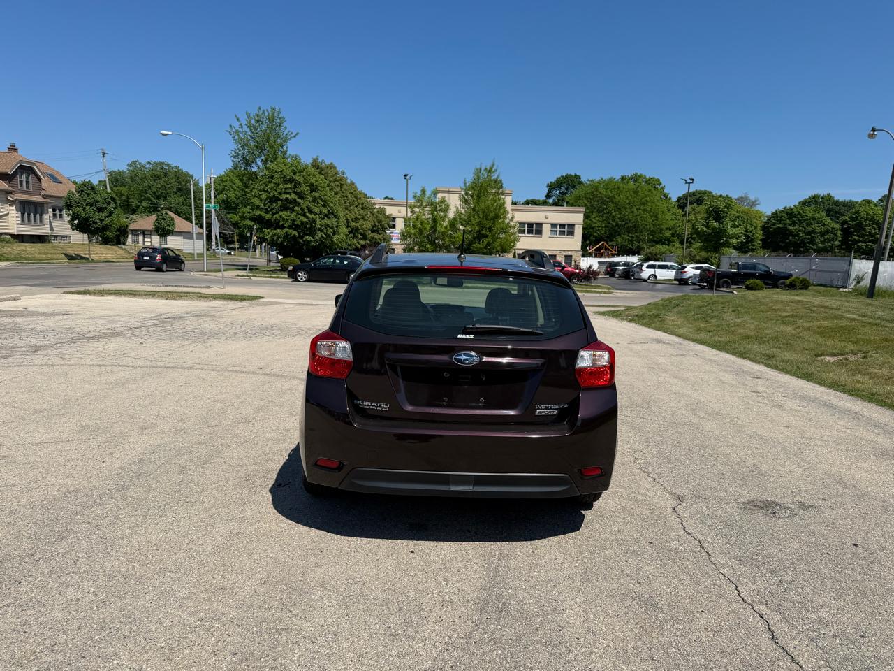 Subaru Impreza Sport 5-Door-Limited+S/R 2013