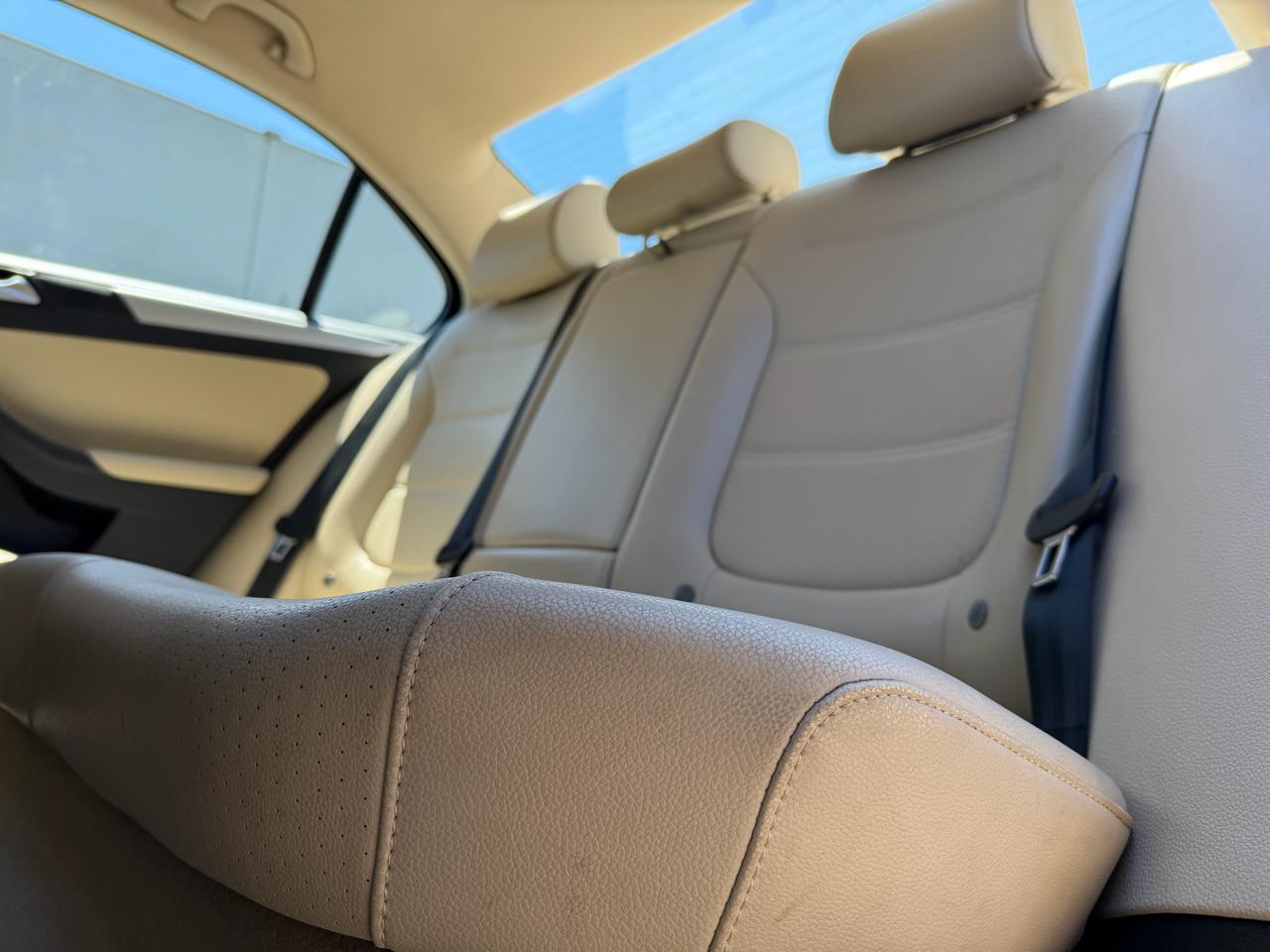Volkswagen Jetta SE 2014