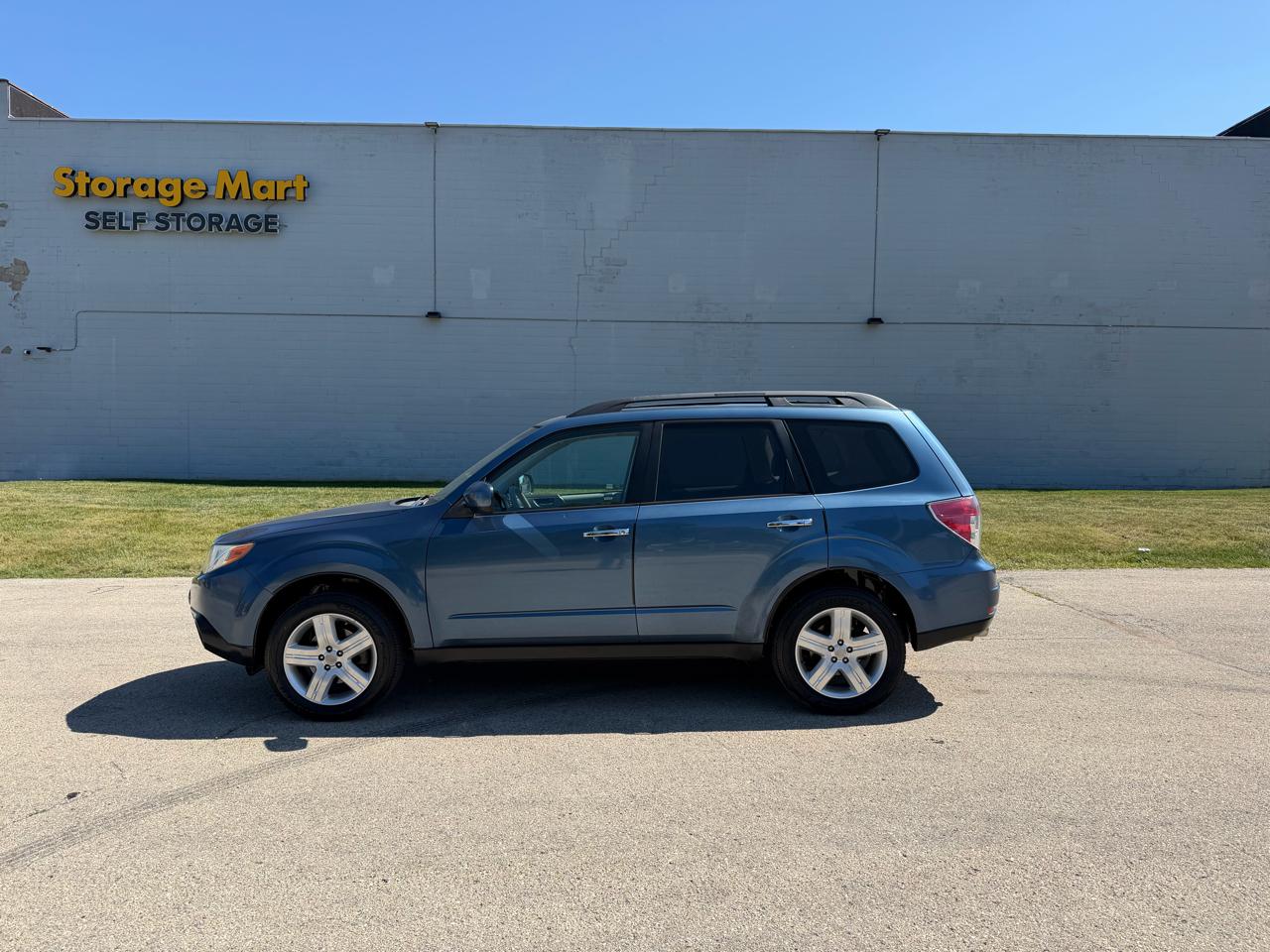 Subaru Forester 2.5X Limited 2010