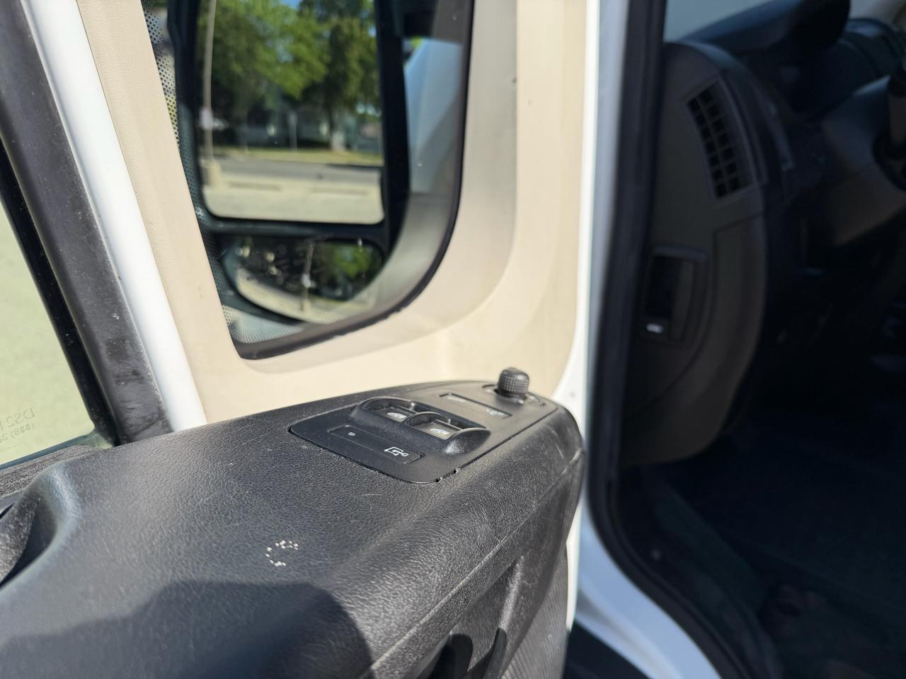 RAM Promaster 3500 High Roof Tradesman 159-in. WB Ext 2015