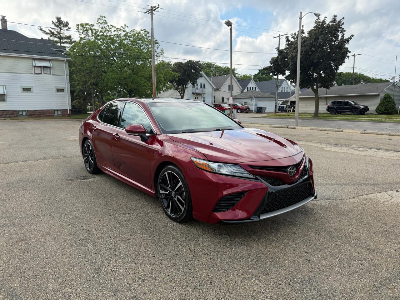 Toyota Camry XLE V6 2018