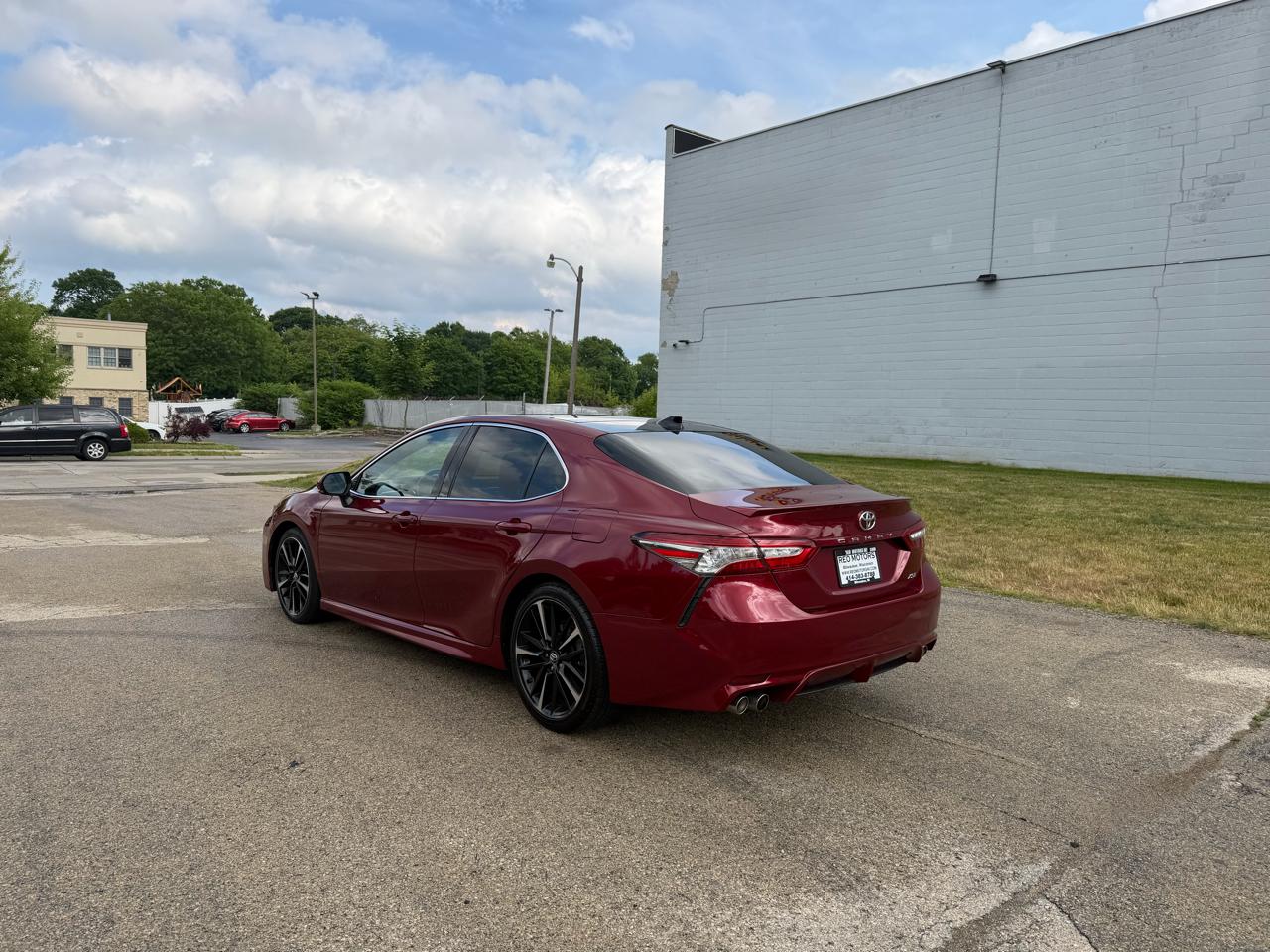 Toyota Camry XLE V6 2018
