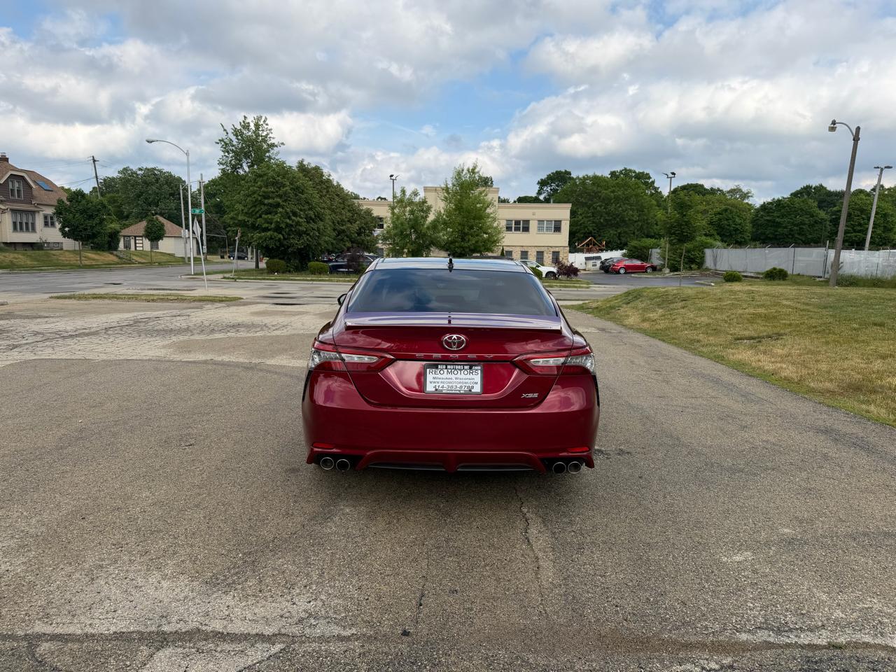 Toyota Camry XLE V6 2018