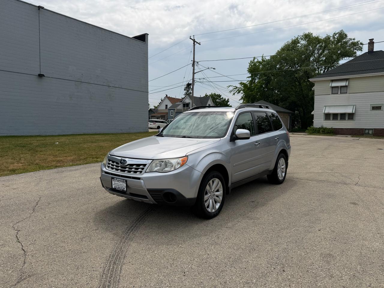 Subaru Forester 2.5X Premium 2013