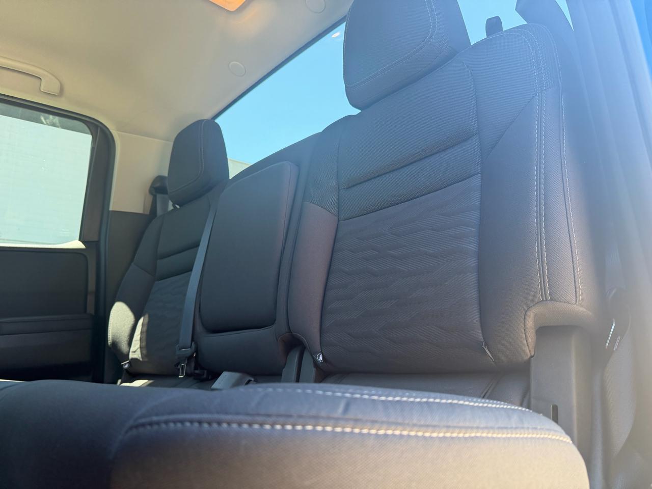 Nissan Frontier S Crew Cab 4WD 2024