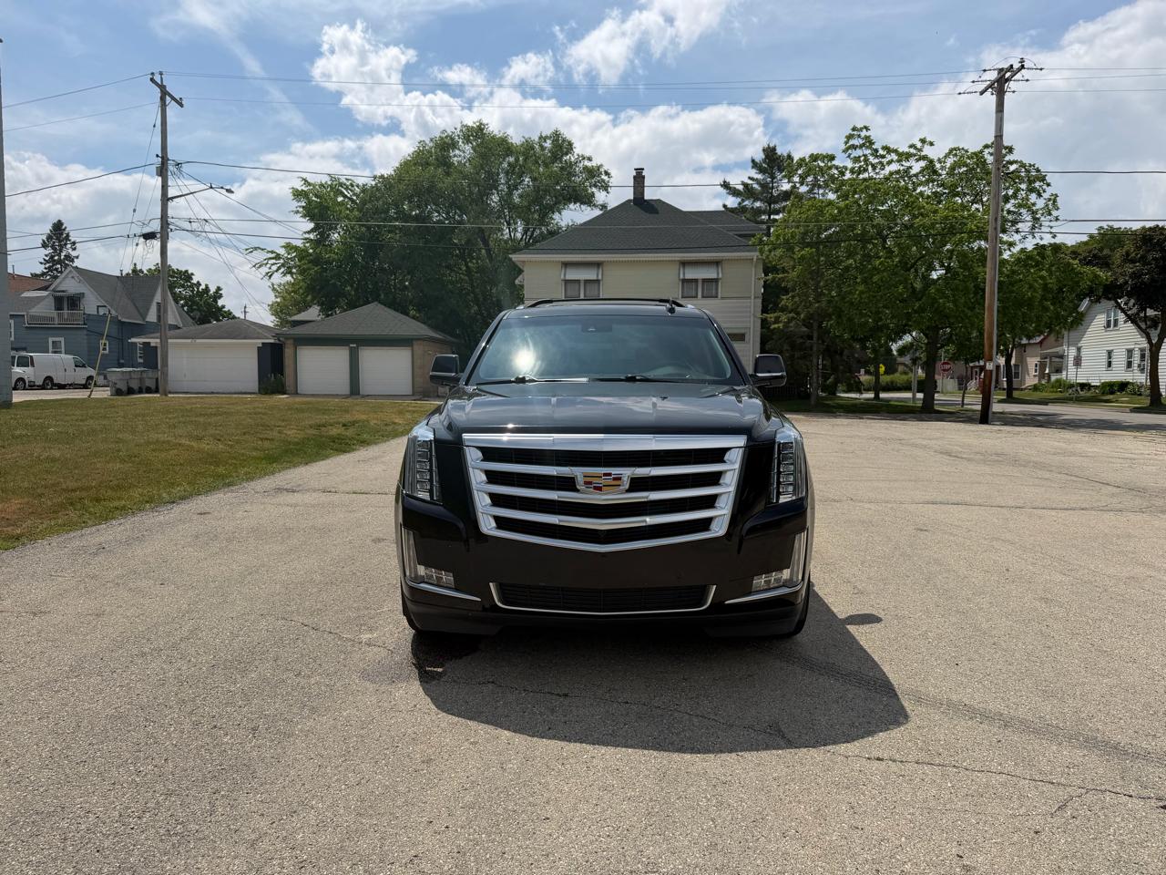 Cadillac Escalade ESV Luxury 4WD 2016