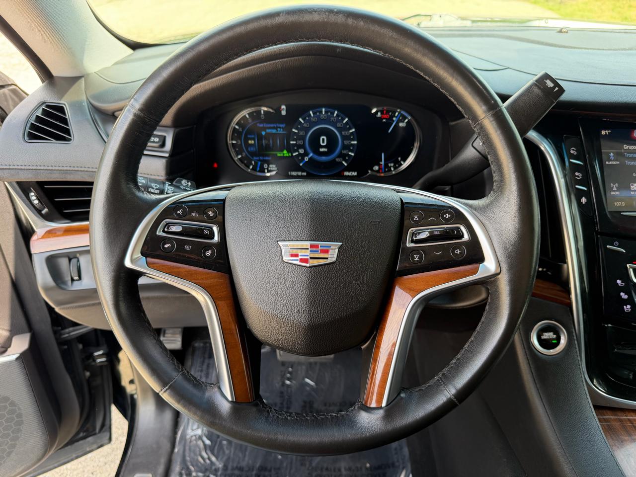 Cadillac Escalade ESV Luxury 4WD 2016