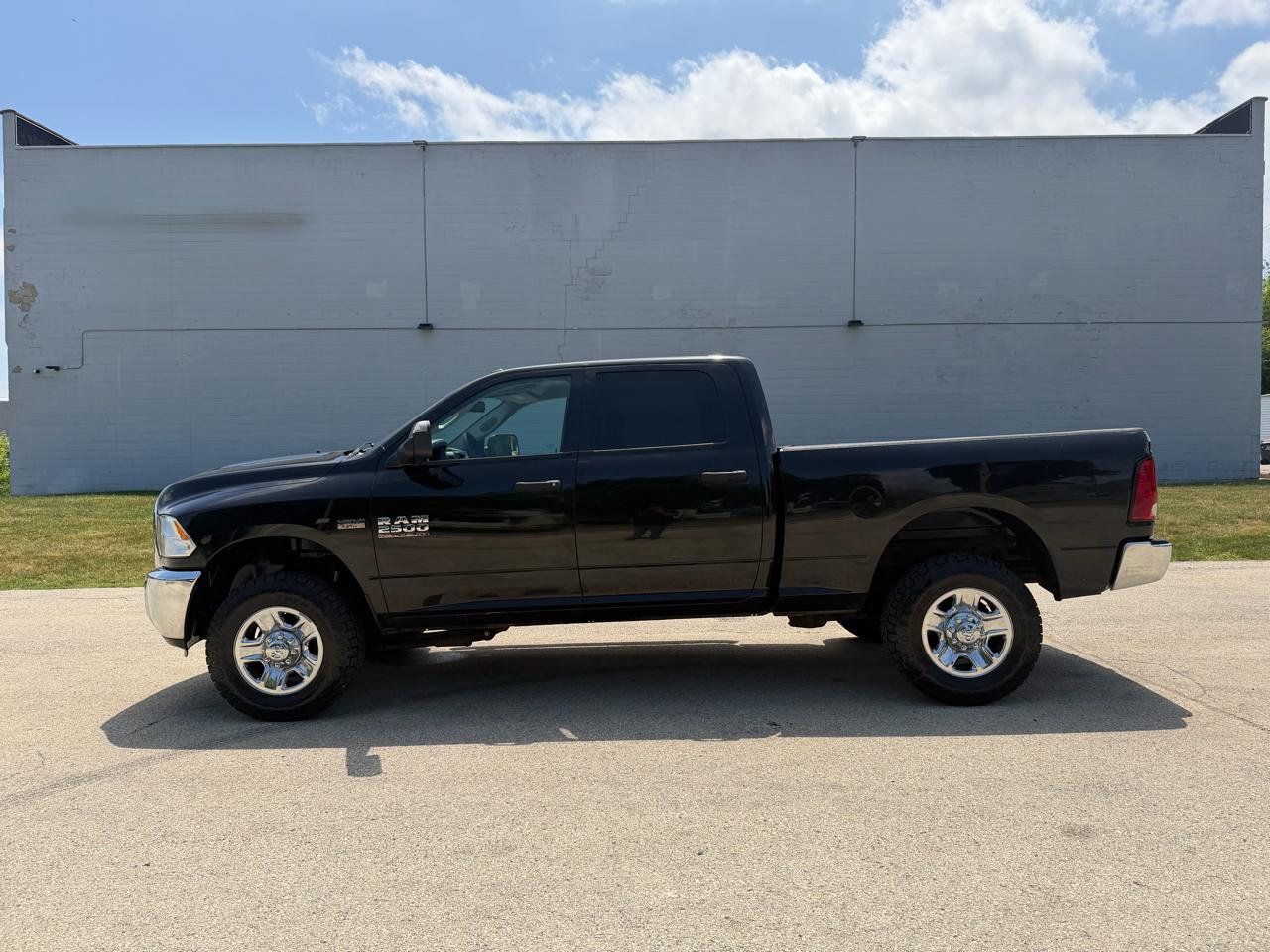 RAM 2500 SLT Crew Cab SWB 4WD 2015