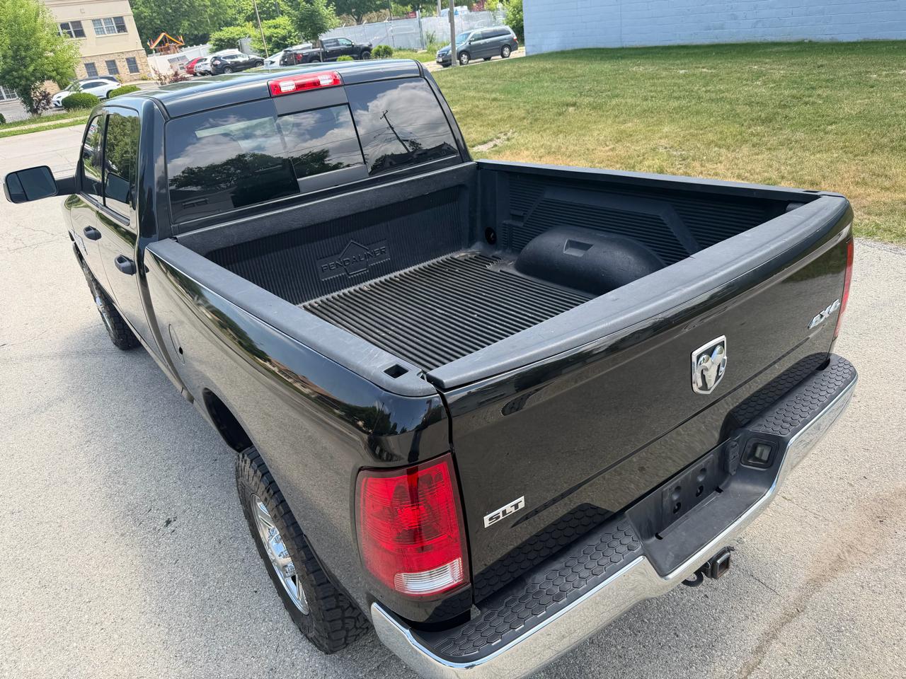 RAM 2500 SLT Crew Cab SWB 4WD 2015