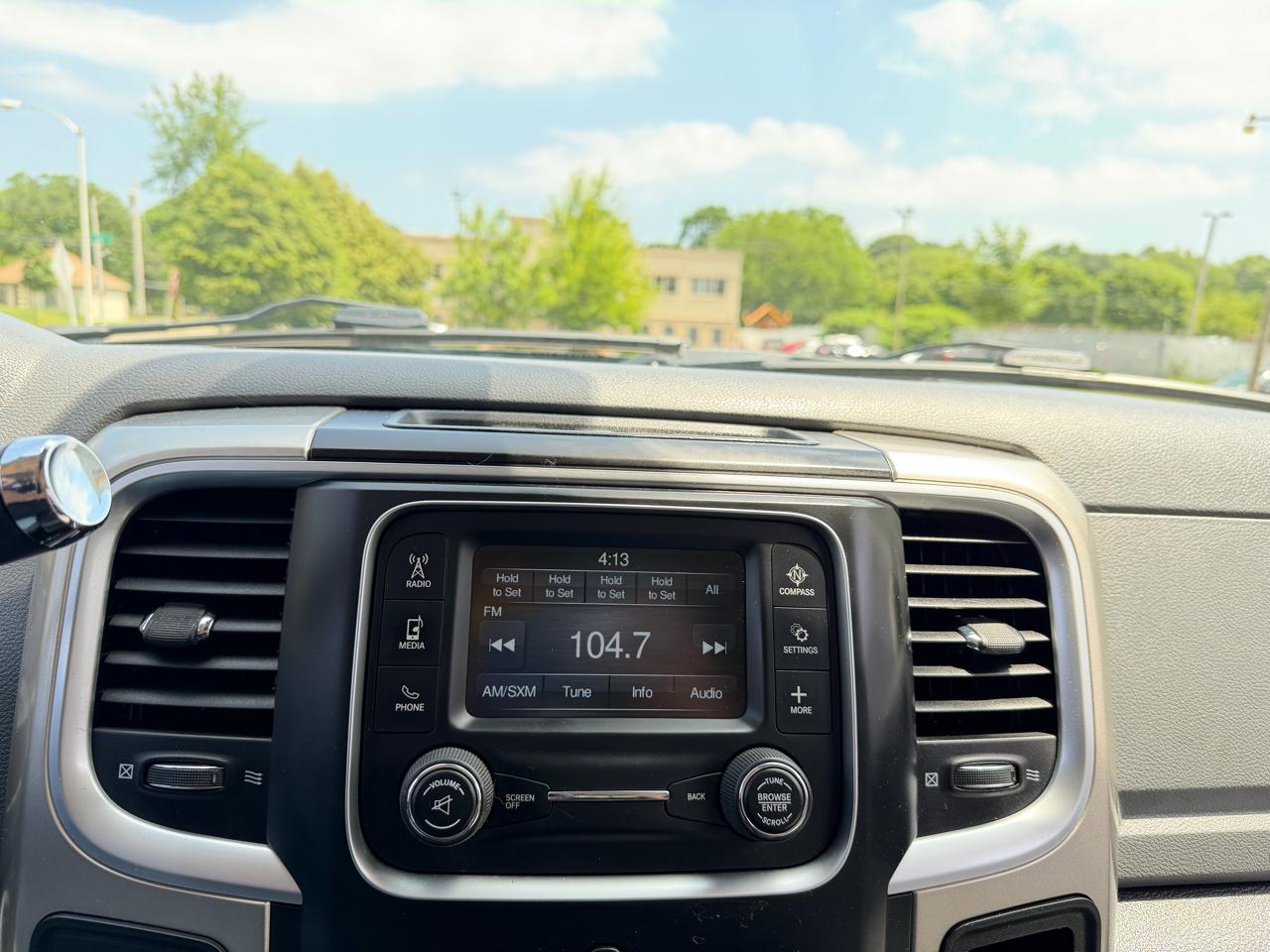 RAM 2500 SLT Crew Cab SWB 4WD 2015