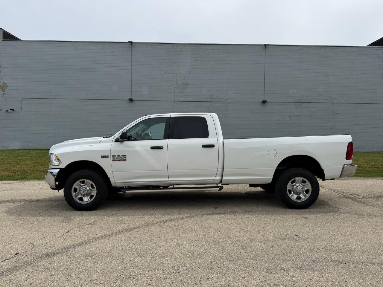 RAM 2500 SLT Crew Cab LWB 4WD 2014