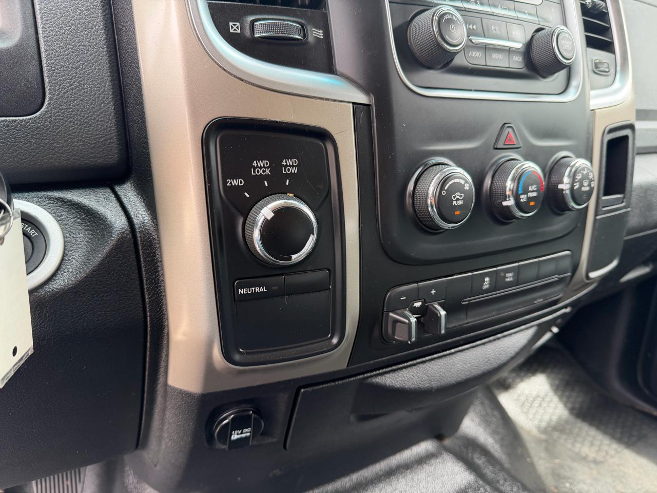 RAM 2500 SLT Crew Cab LWB 4WD 2014
