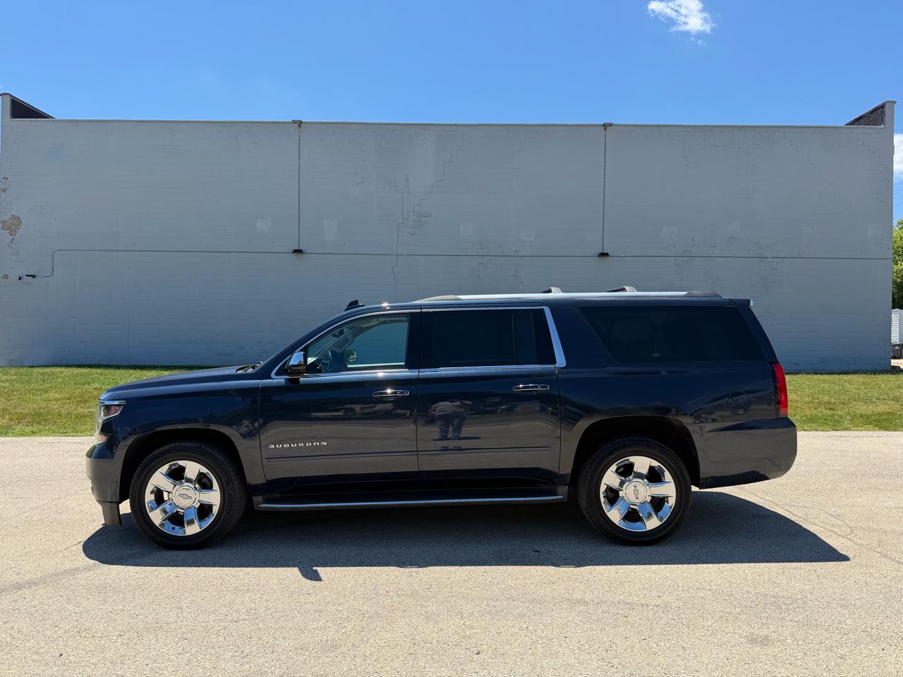 Chevrolet Suburban Premier 4WD 2017