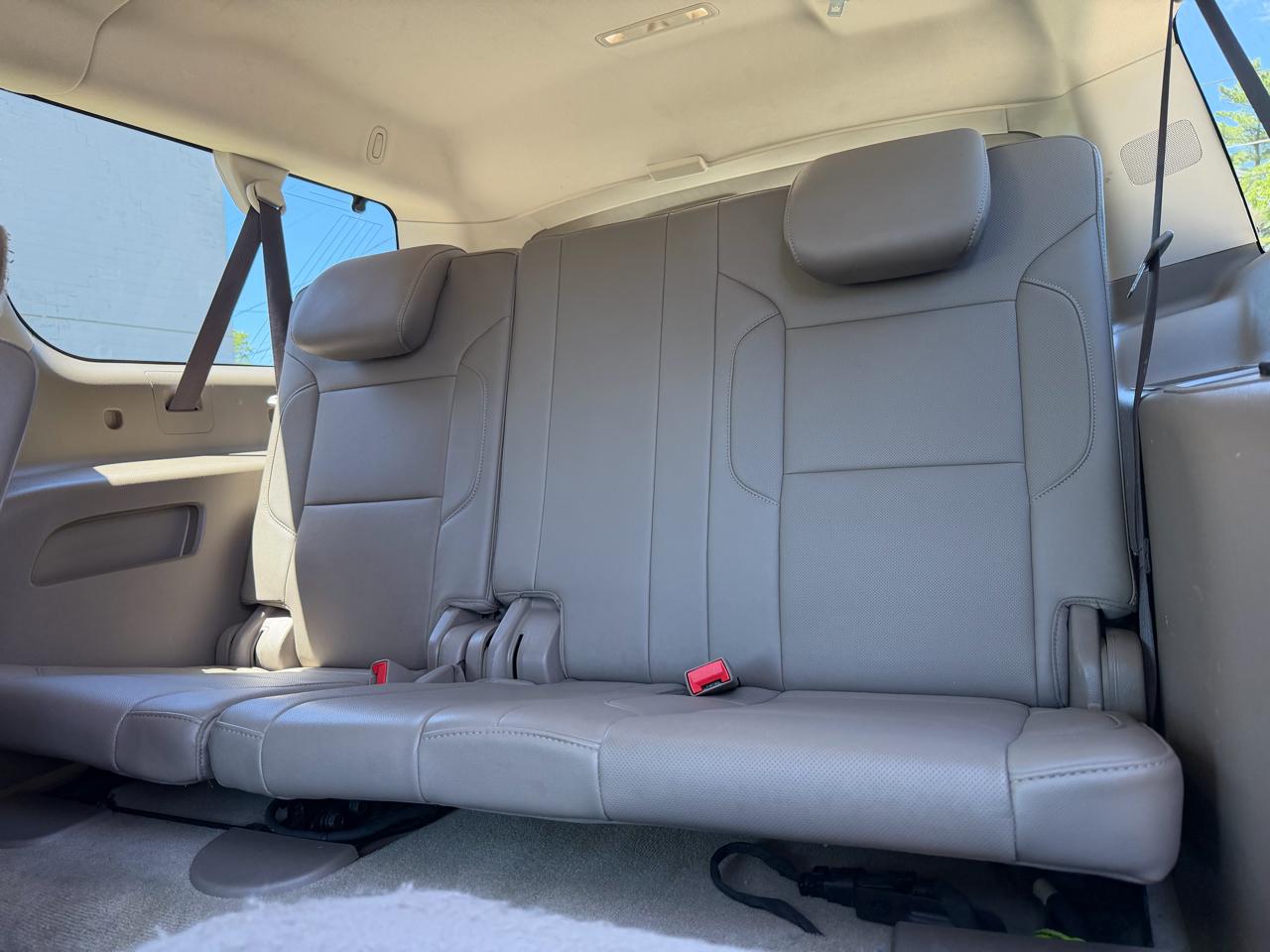 Chevrolet Suburban Premier 4WD 2017