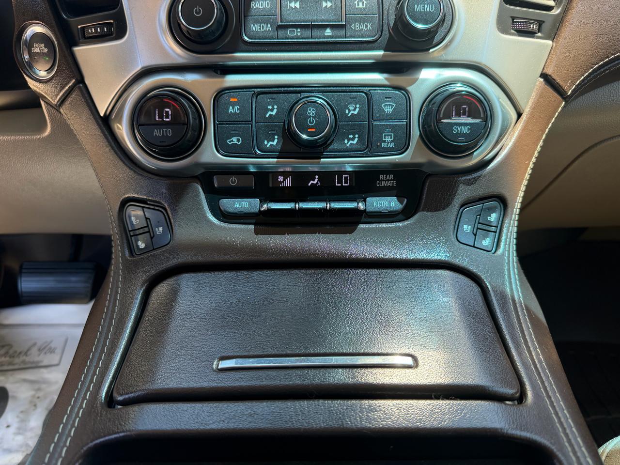 Chevrolet Suburban Premier 4WD 2017