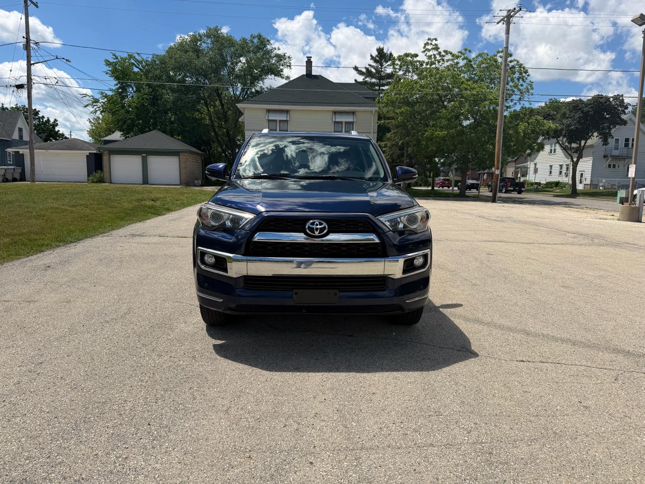 Toyota 4Runner SR5 4WD 2014