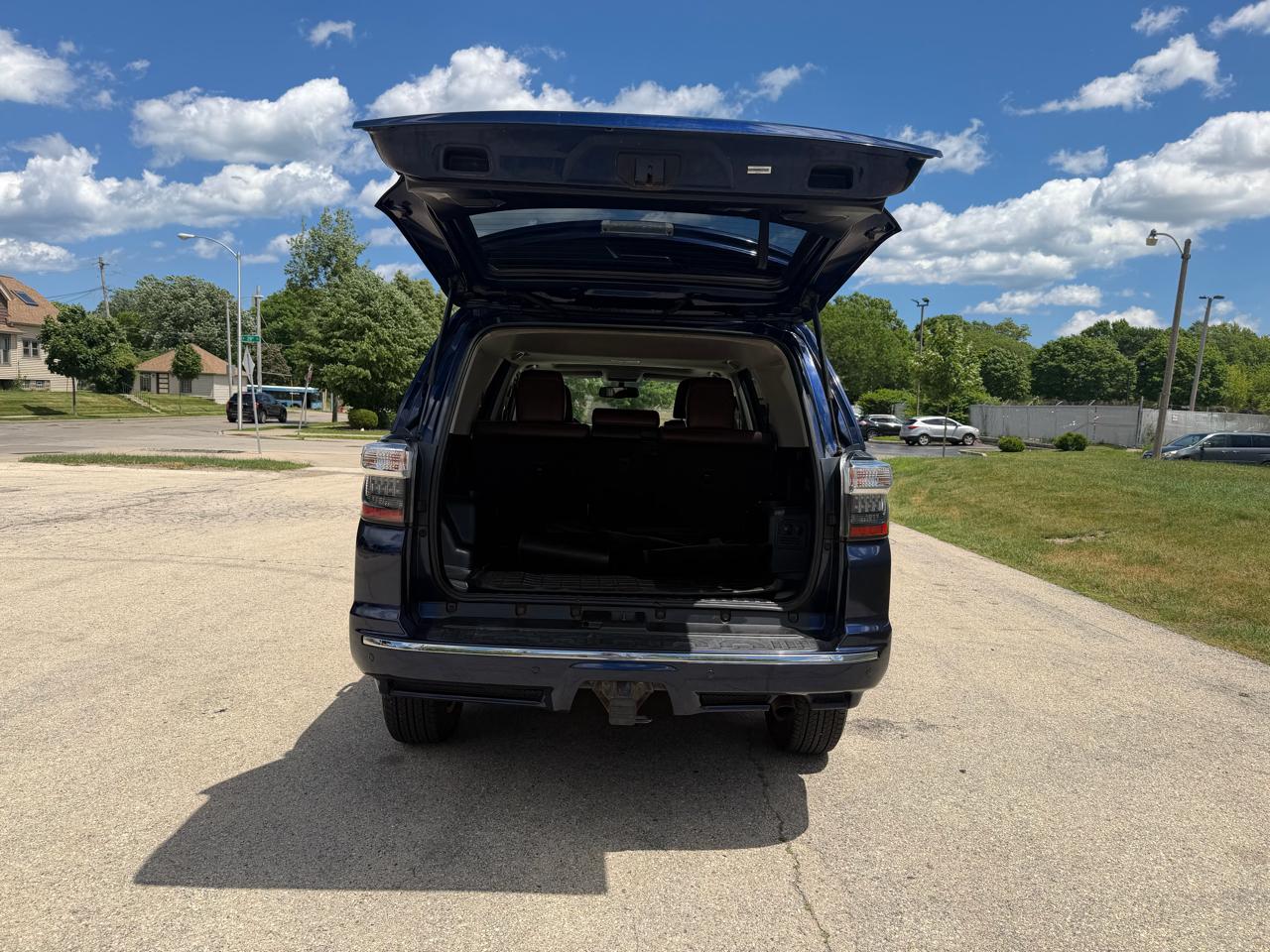 Toyota 4Runner SR5 4WD 2014
