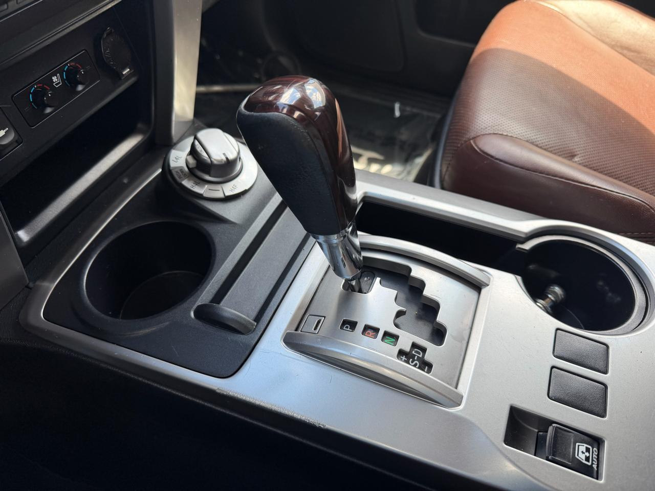 Toyota 4Runner SR5 4WD 2014