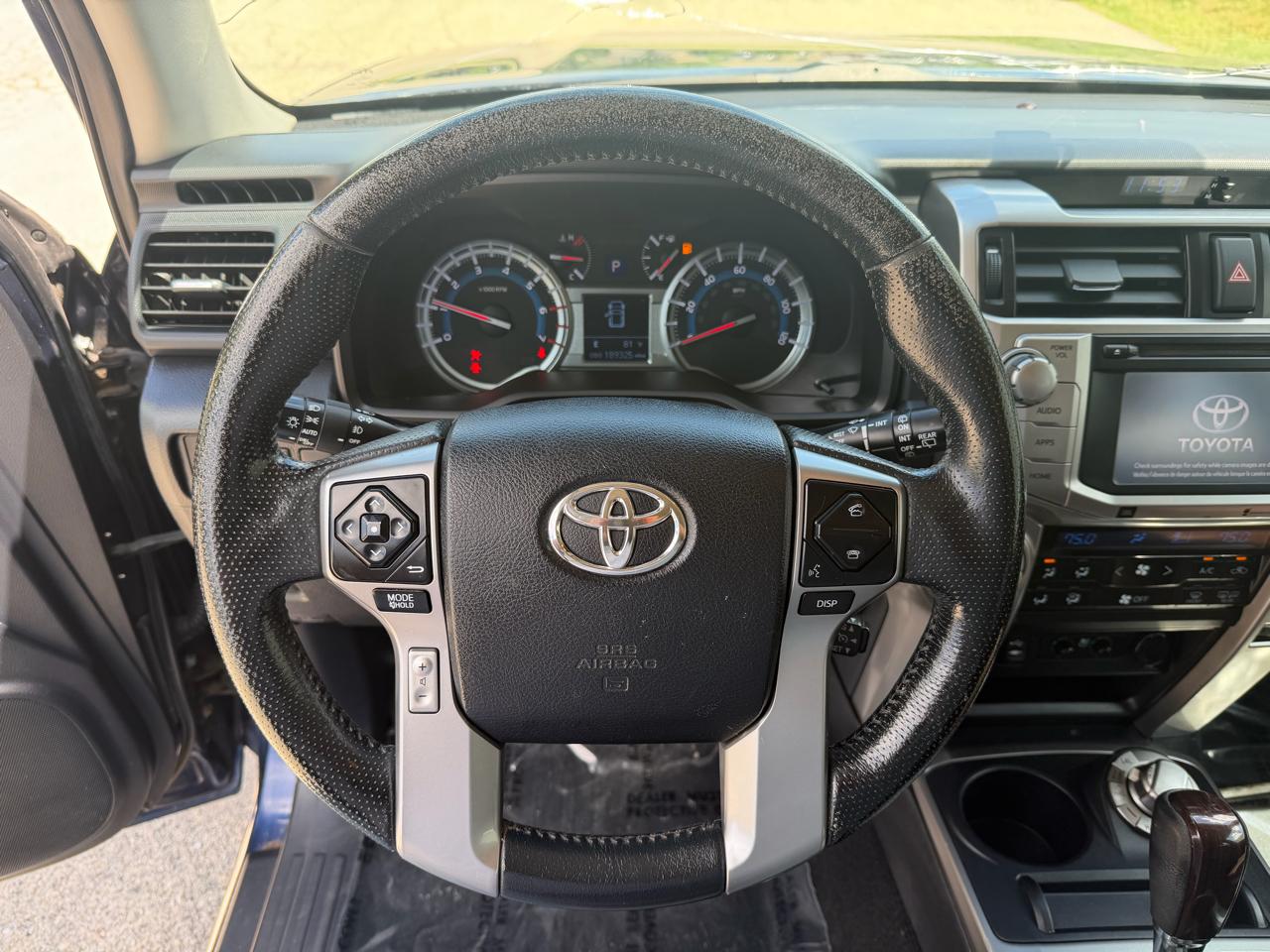 Toyota 4Runner SR5 4WD 2014
