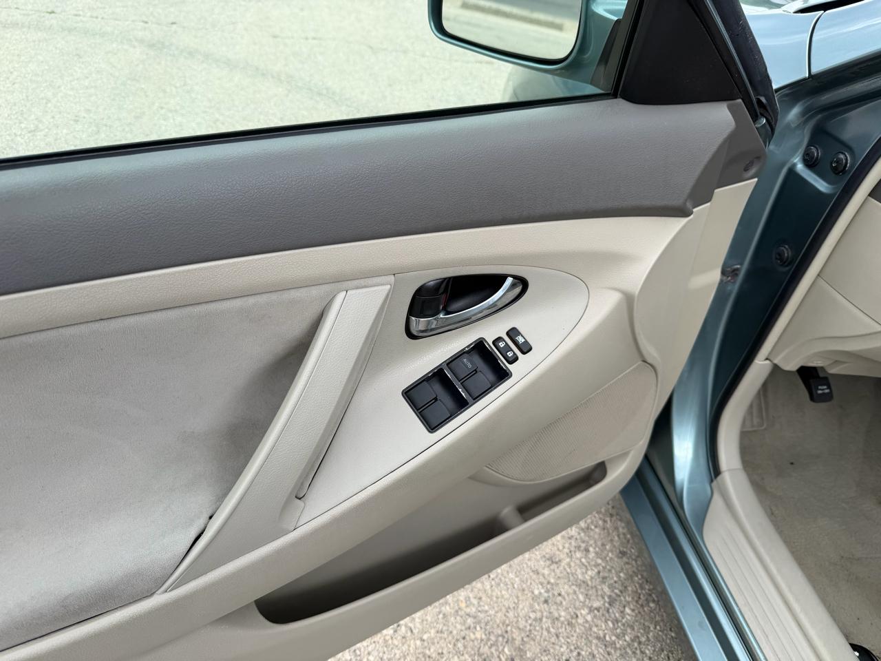 Toyota Camry XLE 2008