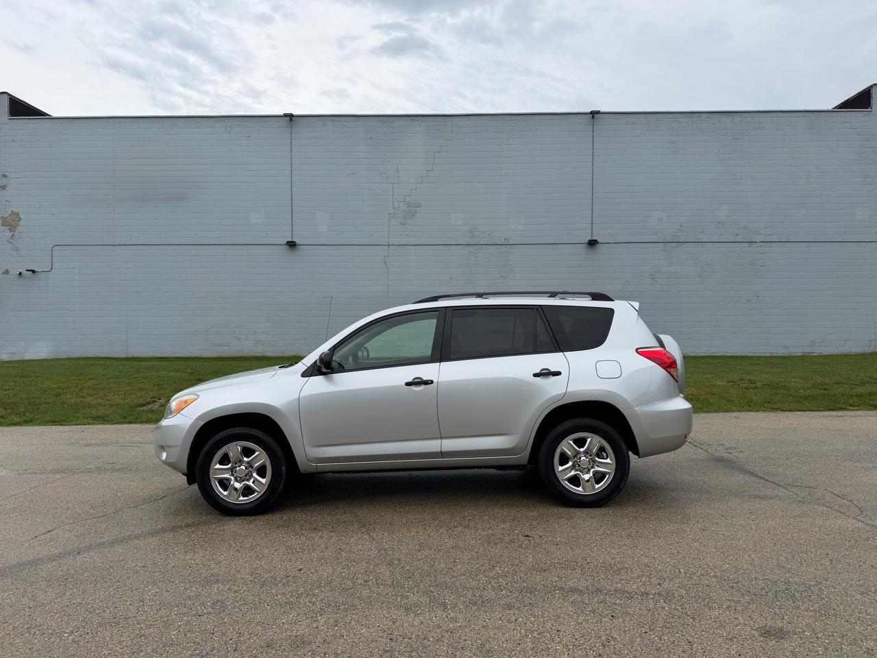 Toyota RAV4 Base I4 4WD 2008
