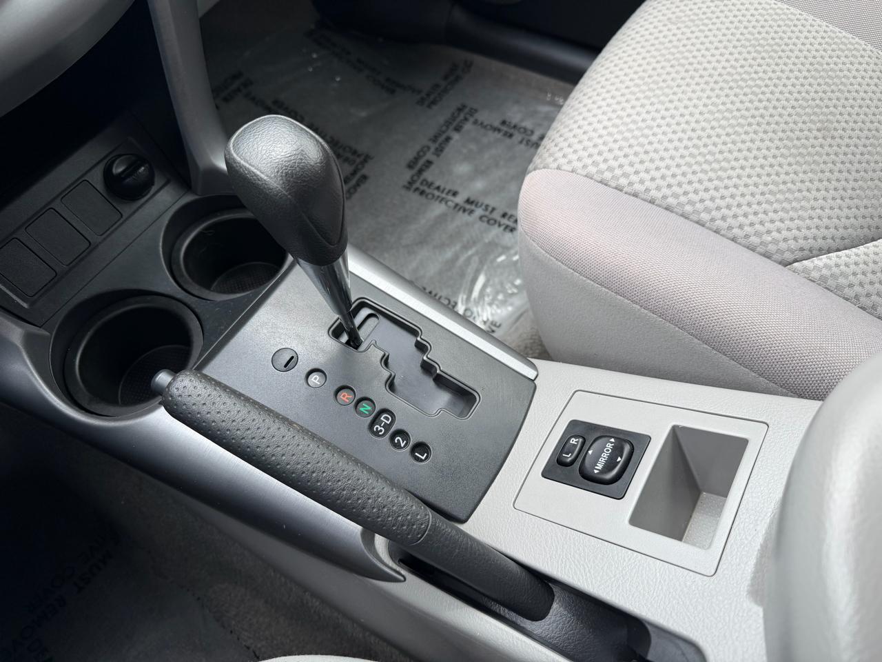 Toyota RAV4 Base I4 4WD 2008