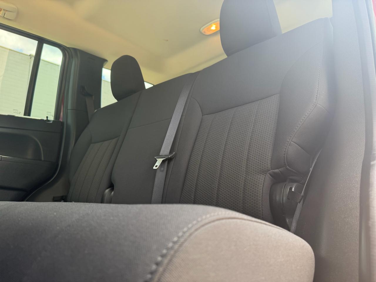 Jeep Liberty Sport 4WD 2011