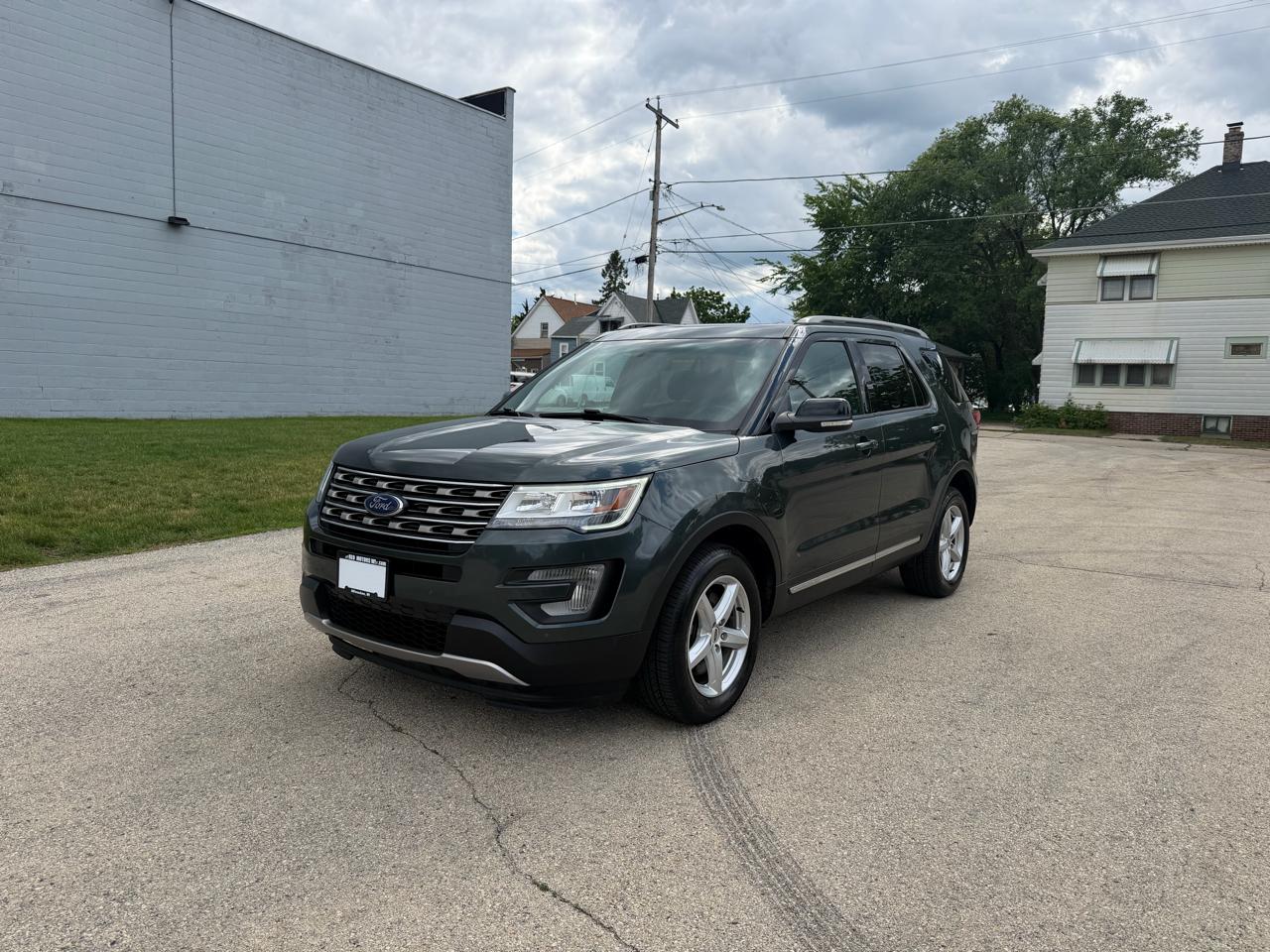 Ford Explorer XLT 4WD 2016