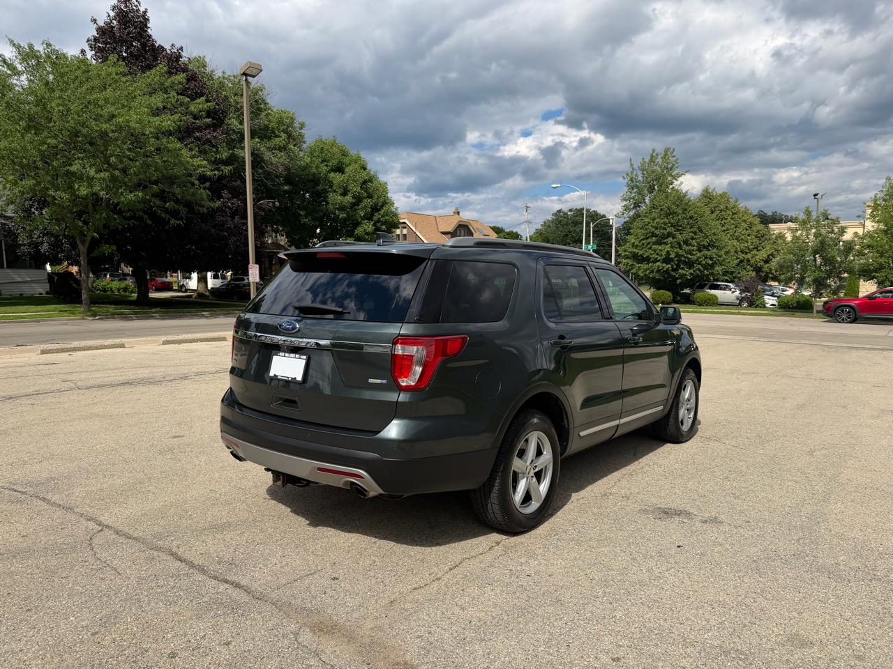 Ford Explorer XLT 4WD 2016