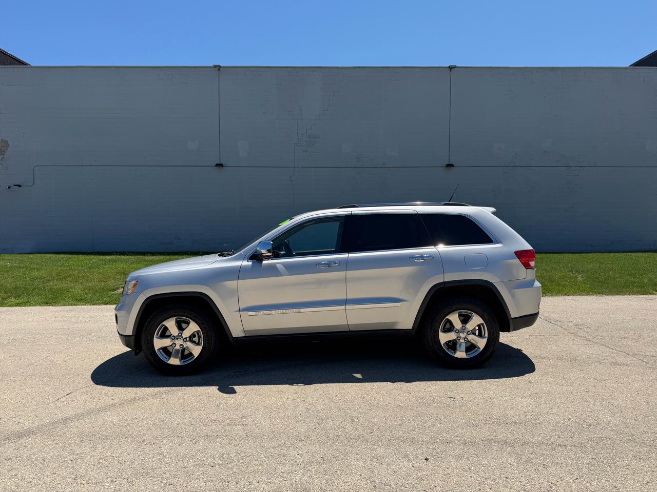 Jeep Grand Cherokee Limited 4WD 2011