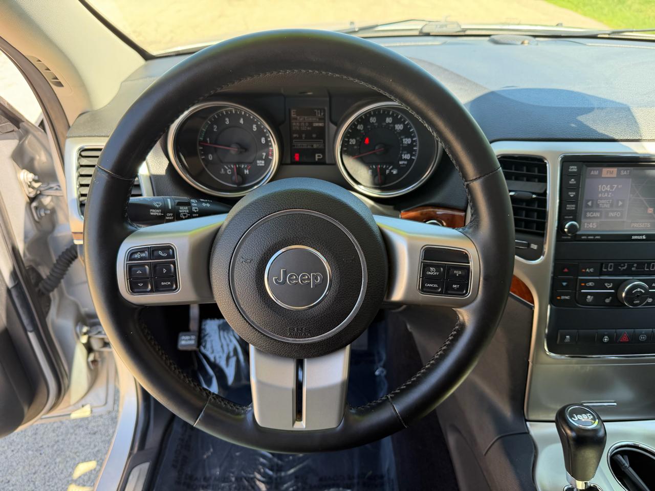 Jeep Grand Cherokee Limited 4WD 2011