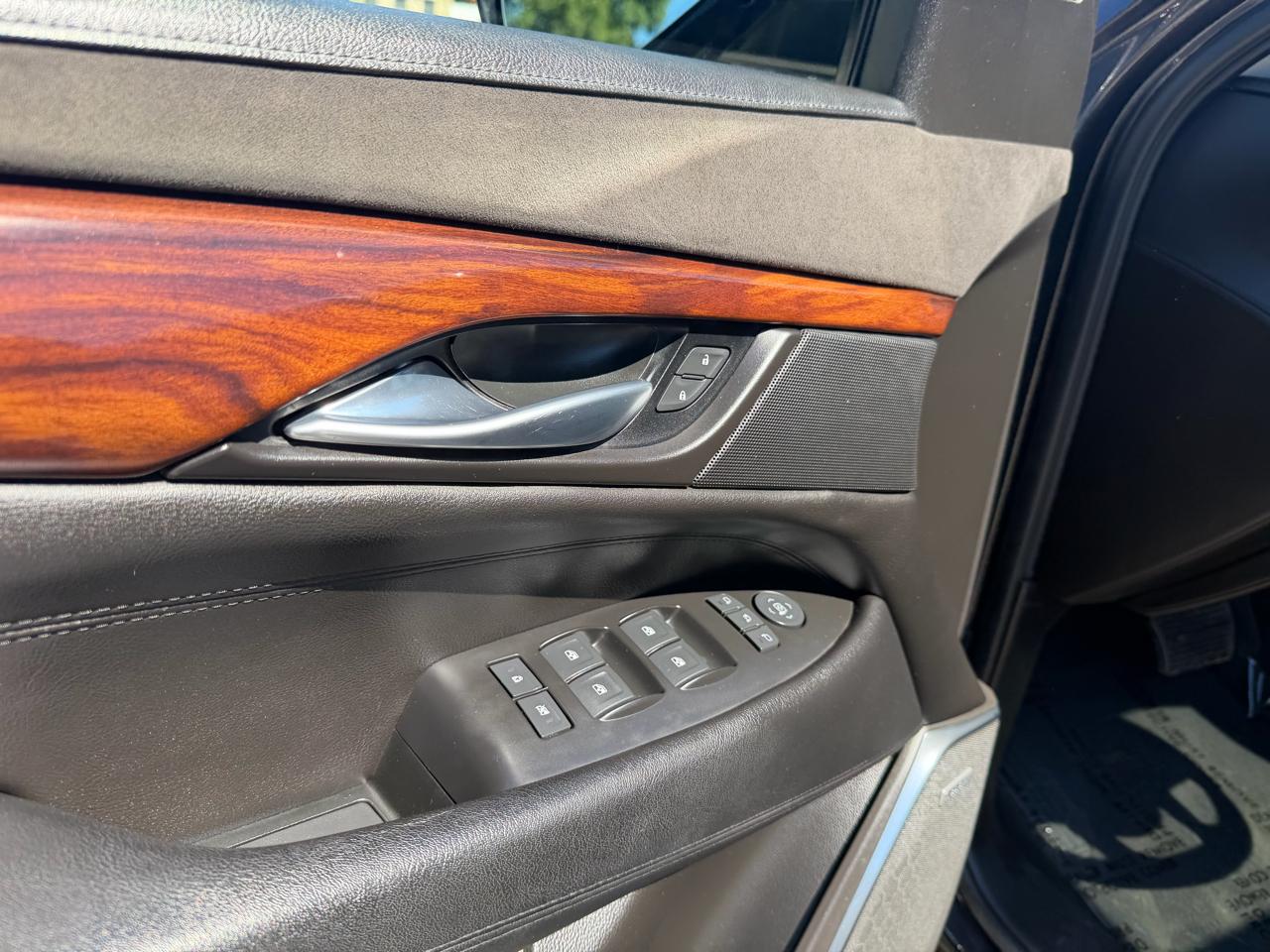 Cadillac Escalade Premium 4WD 2015