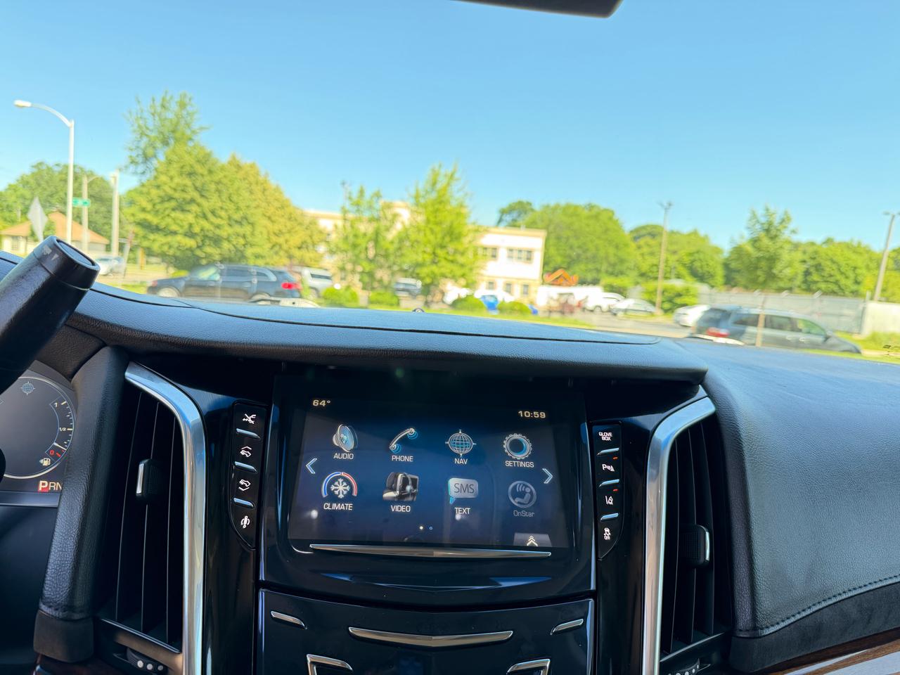 Cadillac Escalade Premium 4WD 2015