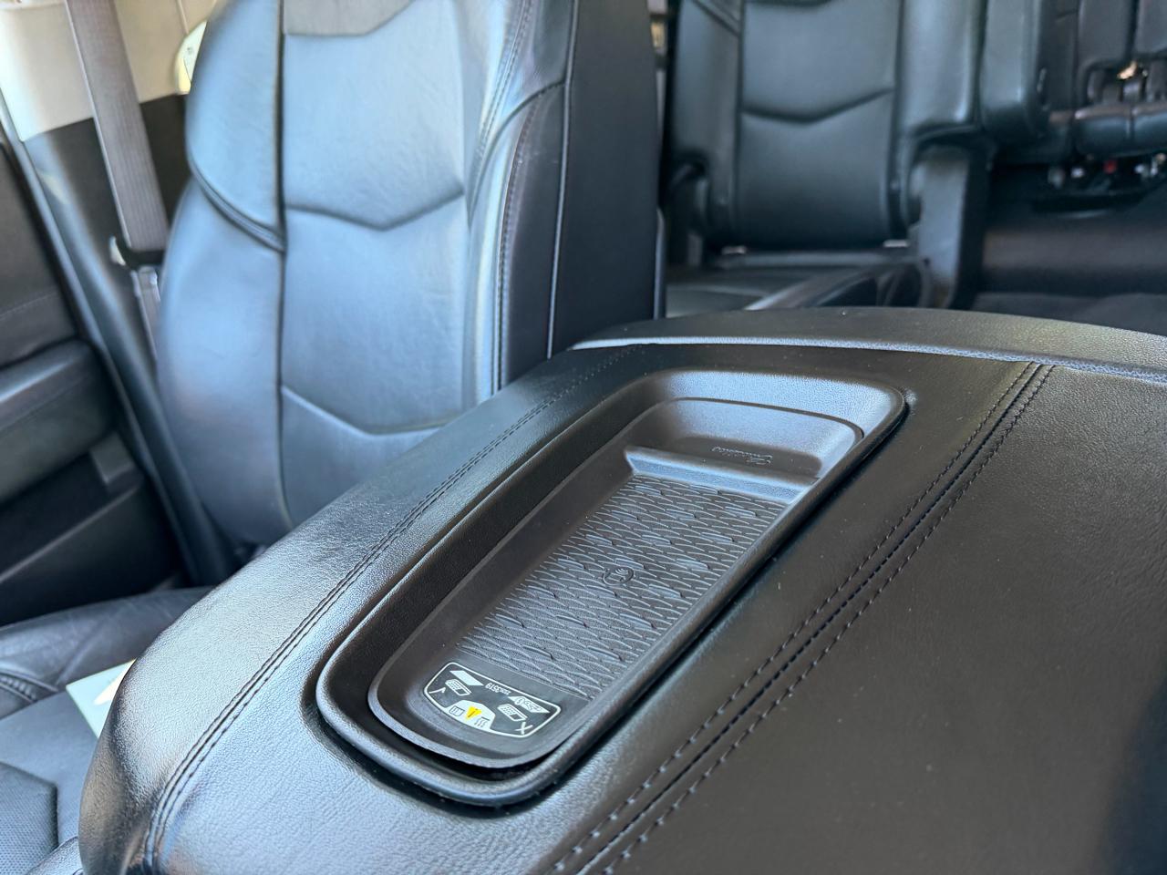 Cadillac Escalade Premium 4WD 2015