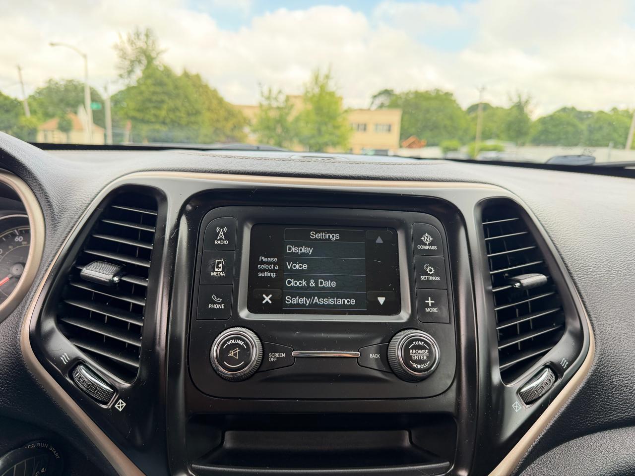 Jeep Cherokee Sport FWD 2015