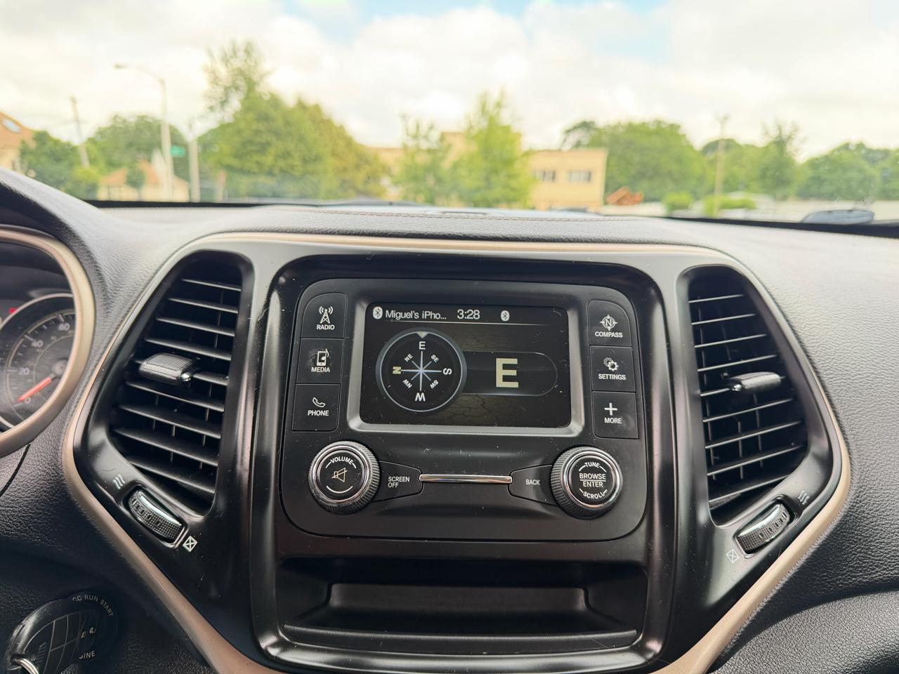 Jeep Cherokee Sport FWD 2015